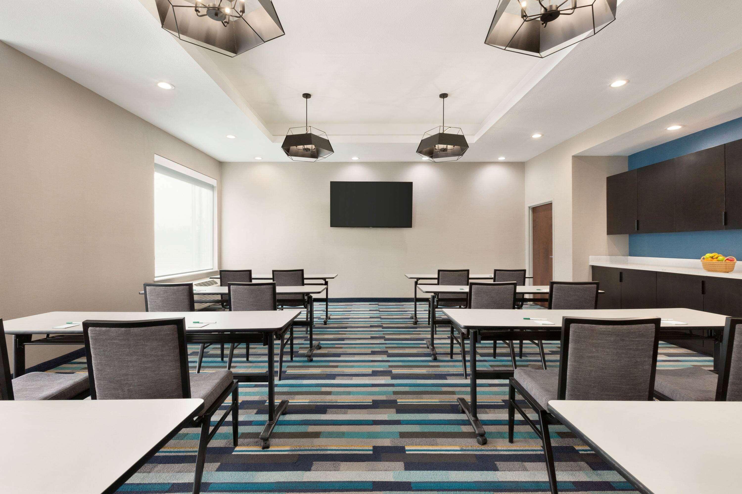 La Quinta By Wyndham Richmond-Sugarland Hotel Exterior foto
