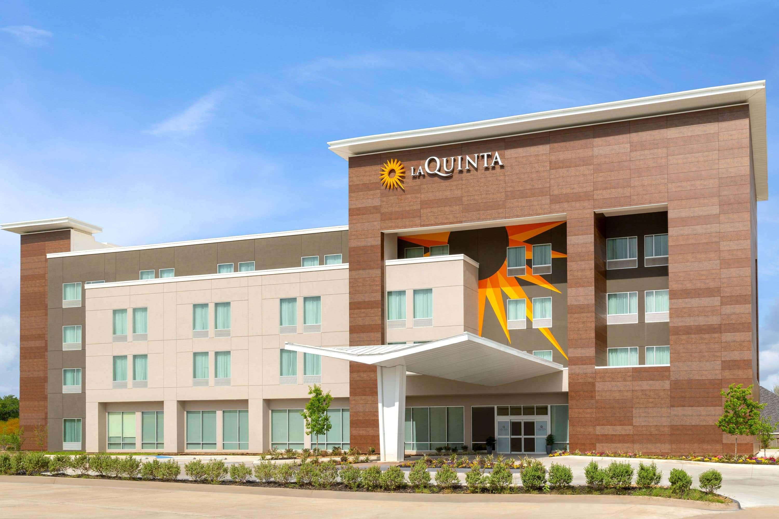 La Quinta By Wyndham Richmond-Sugarland Hotel Exterior foto