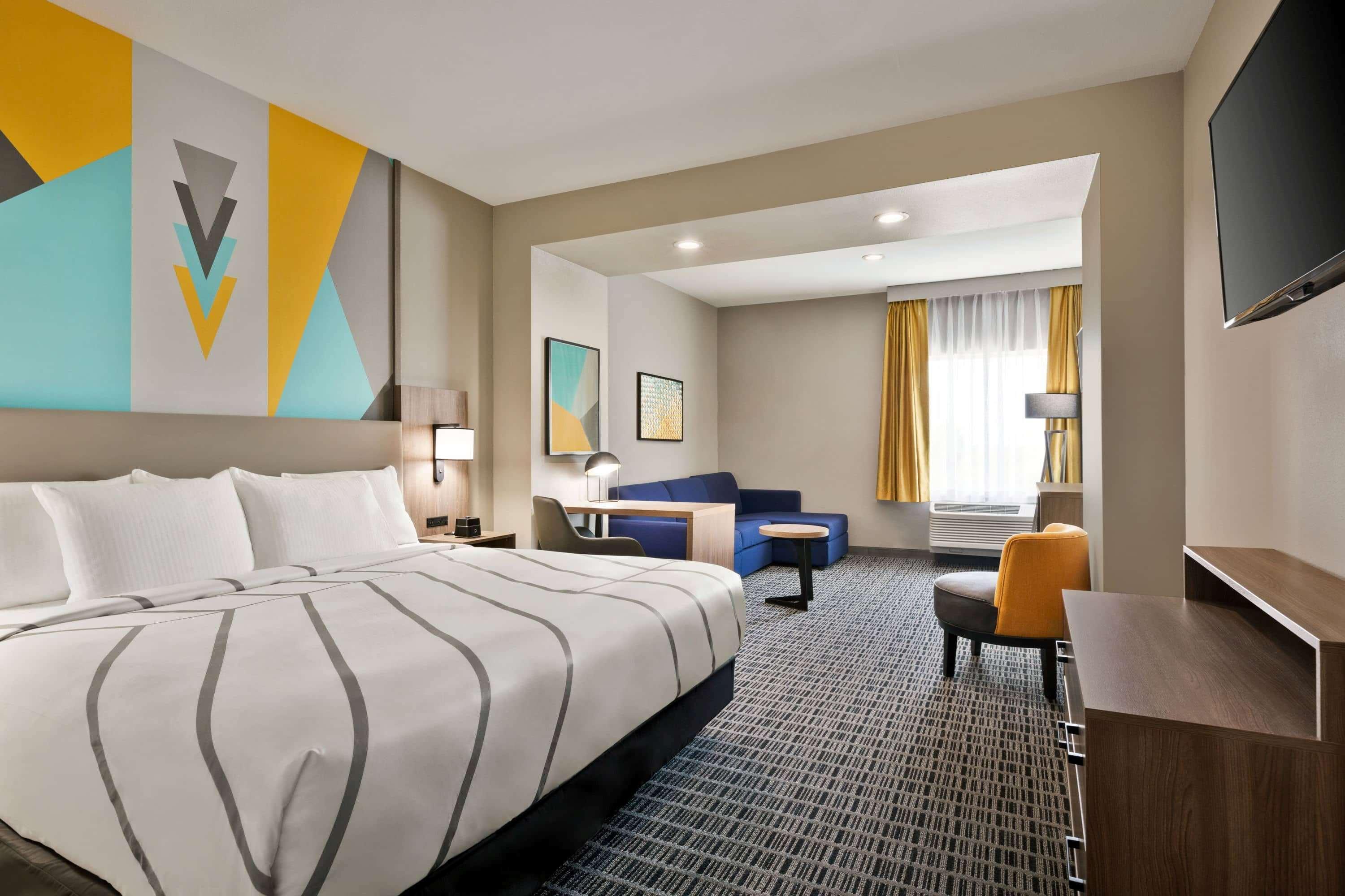 La Quinta By Wyndham Richmond-Sugarland Hotel Exterior foto