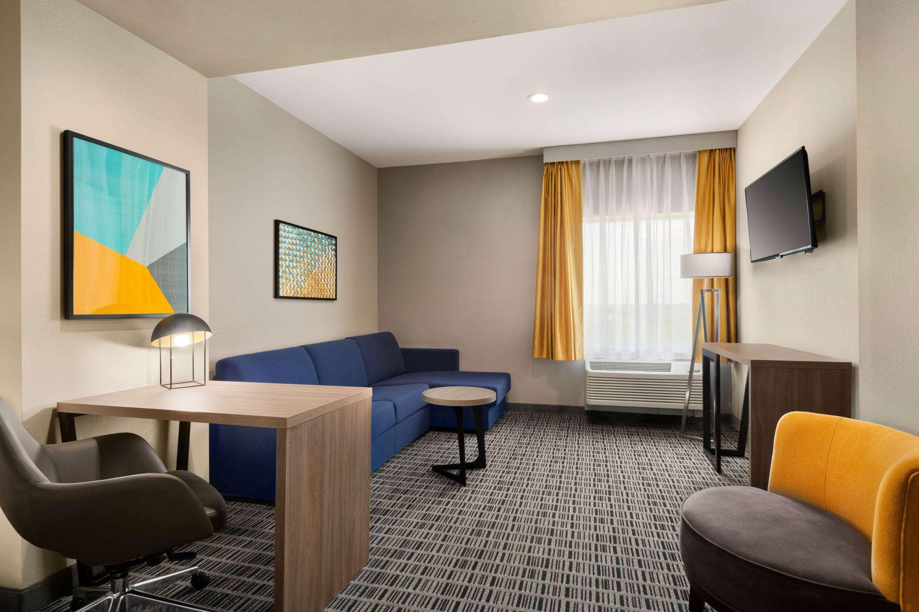 La Quinta By Wyndham Richmond-Sugarland Hotel Exterior foto